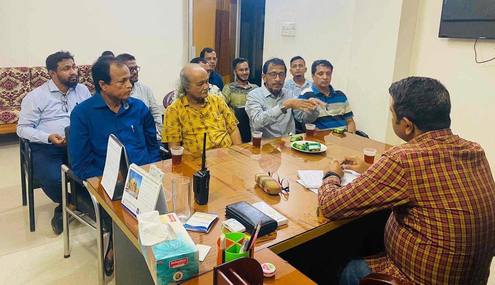 ফেঞ্চুগঞ্জ প্রেসক্লাবের সাংবাদিকদের সাথে নবাগত ওসি’র মতবিনিময়