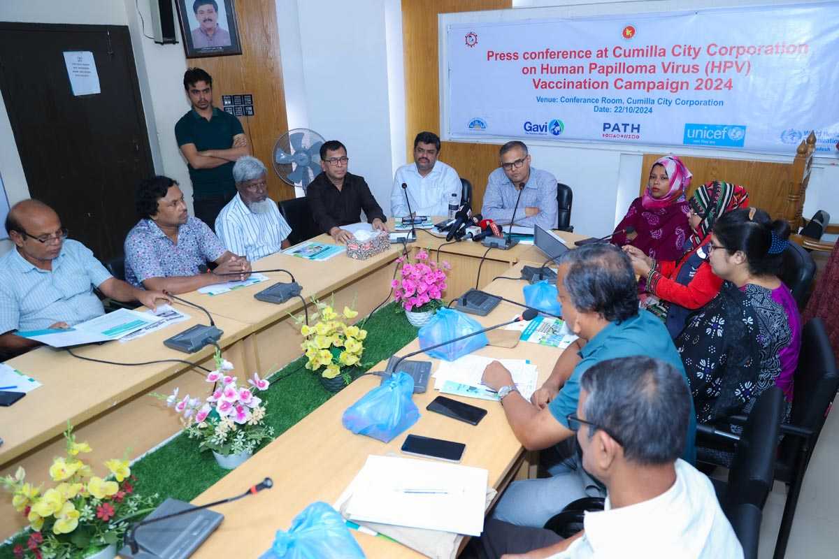 কুমিল্লায় বিনামূল্যে ২৭ হাজার ৮শ জন কিশোরী পাবে এইচ পি ভি টিকা