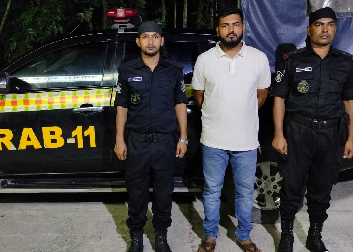 নোয়াখালীতে হত্যা মামলায় যুবলীগ নেতা গ্রেপ্তার