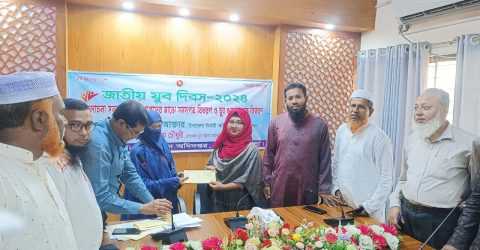 বুড়িচংয়ে জাতীয় যুব দিবসে আলোচন, প্রশিক্ষণ প্রাপ্তদের মাঝে সনদপত্র ও ঋণের চেক বিতরণ