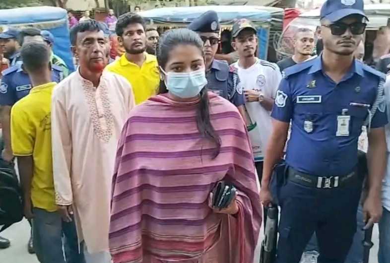 নগরীতে যানজট নিরসন ও ফুটপাত দখলমুক্ত করতে উচ্ছেদ অভিযান