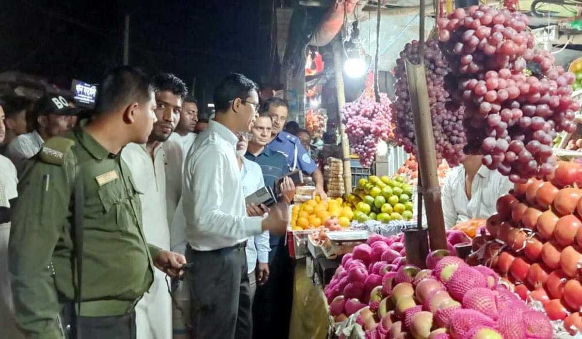 মুরাদনগরে ভ্রাম্যমাণ আদালতের অভিযানে চার ব্যাক্তিকে জরিমানা