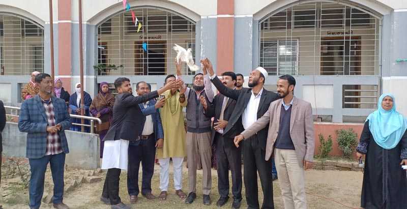 লালমাইয়ে বাগমারা বালিকা উচ্চ বিদ্যালয়ের বার্ষিক ক্রীড়া প্রতিযোগিতার শুভ উদ্বোধন